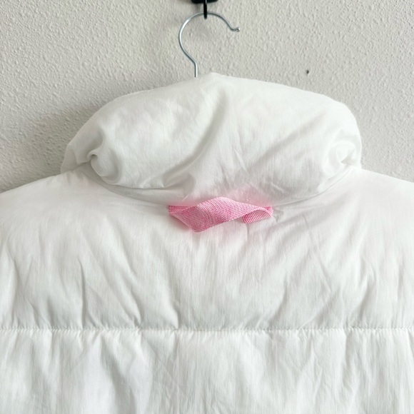 NWT Free People Movement In A Bubble Puffer Vest in White Size Small - Picture 12 of 13